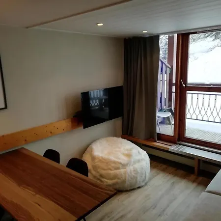 Apartment Aiguille Grive Bat Iii - 2 Pieces 6 Personnes En Duplex, Skis Aux Pieds, Dans Le Village De Charmettoger A Arc 1800 Mae-2037